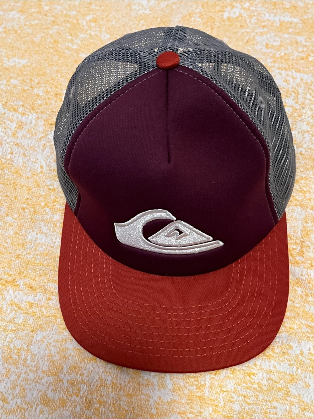 Quiksilver Silver Mesh Trucker Hat with Black Trim gray maroon burnt orange